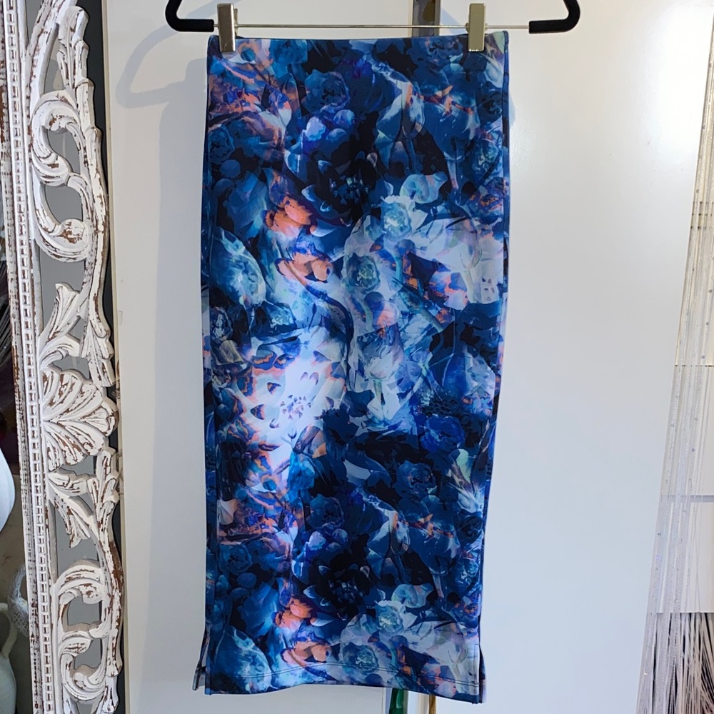 Floral Blue Midi Pencil Skirt